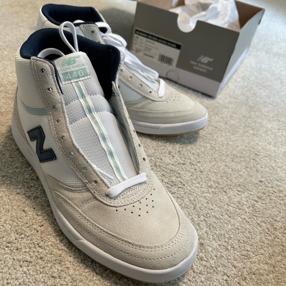 NB numeric atom Know 440 high skate shoe - Picture 2 of 8